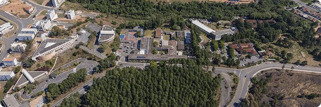 Vista do campus da PUC Minas em Poços de Caldas